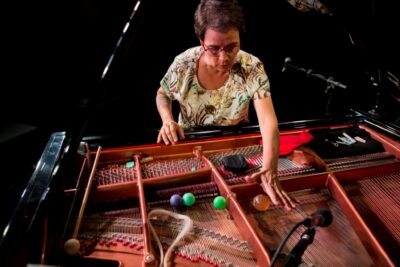 Maria Inês GUIMARÃES, pianiste et compositrice - Agrandir l'image 3 sur 3, fenêtre modale